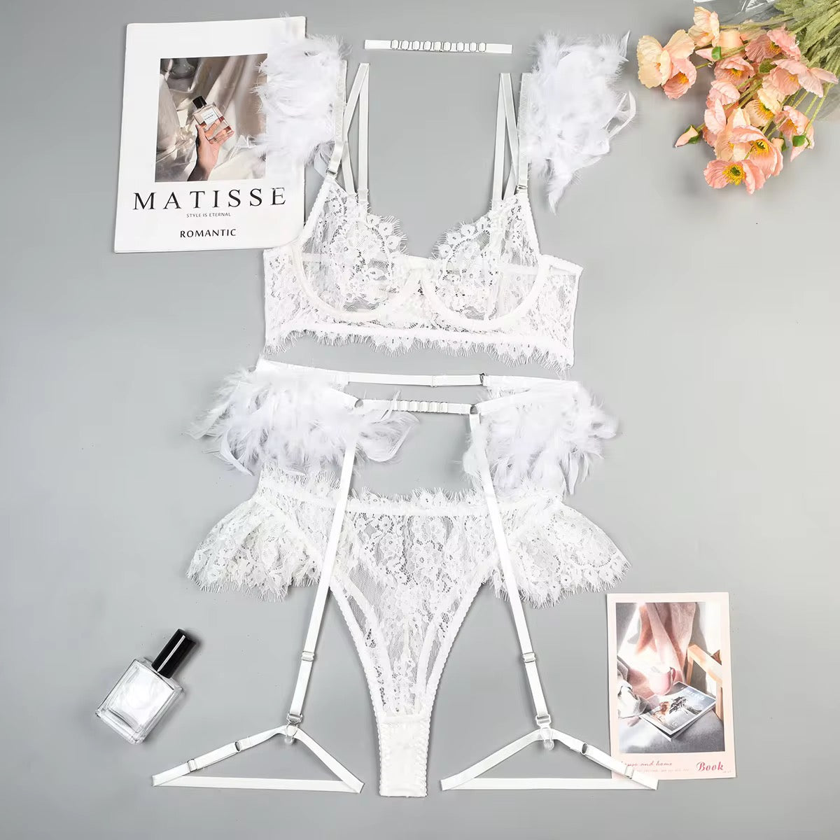 LYRA Lace & Thong Set – Sultry Elegance Redefined